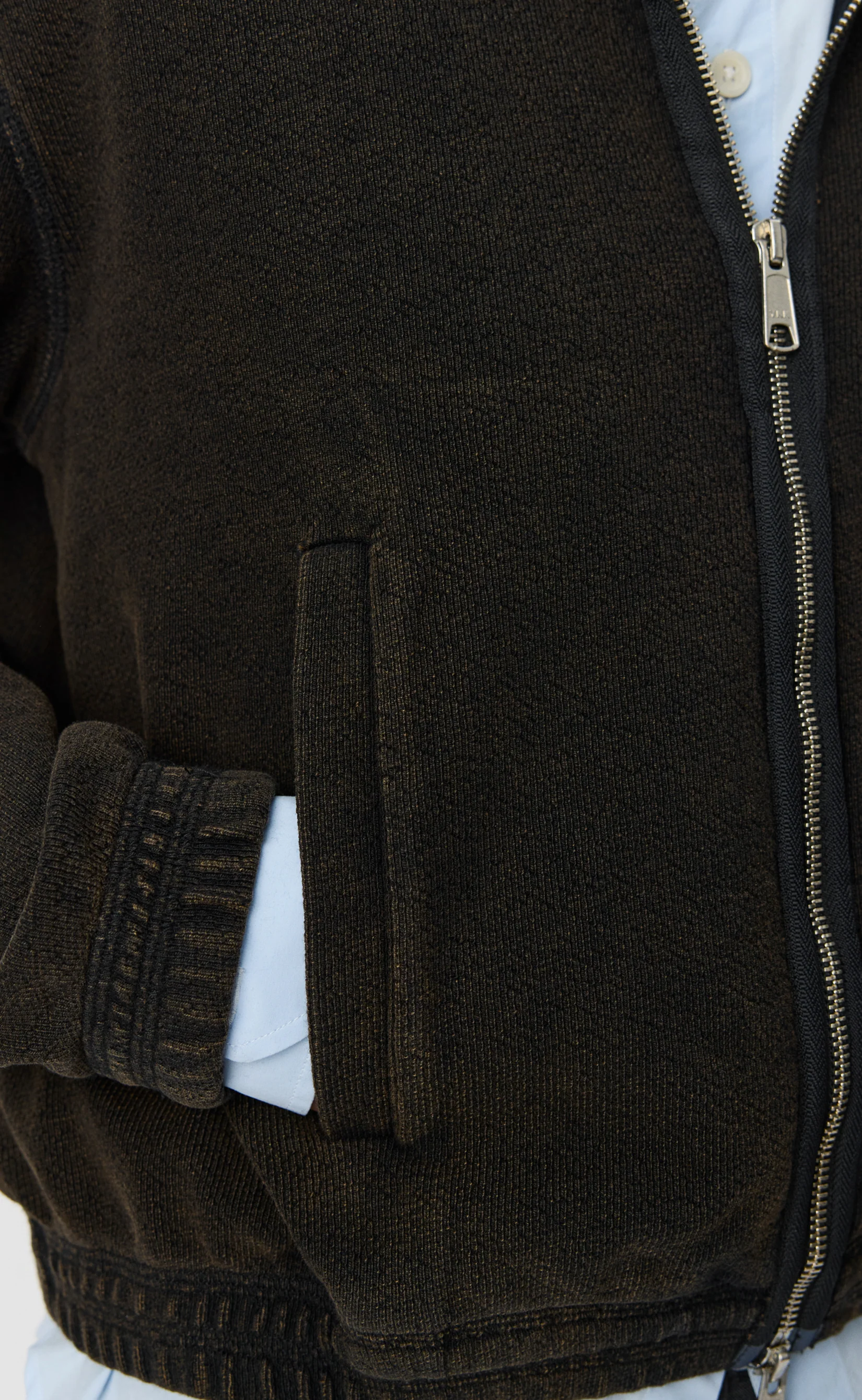Cropped Covet Full Zip - Burned Black - Image 7