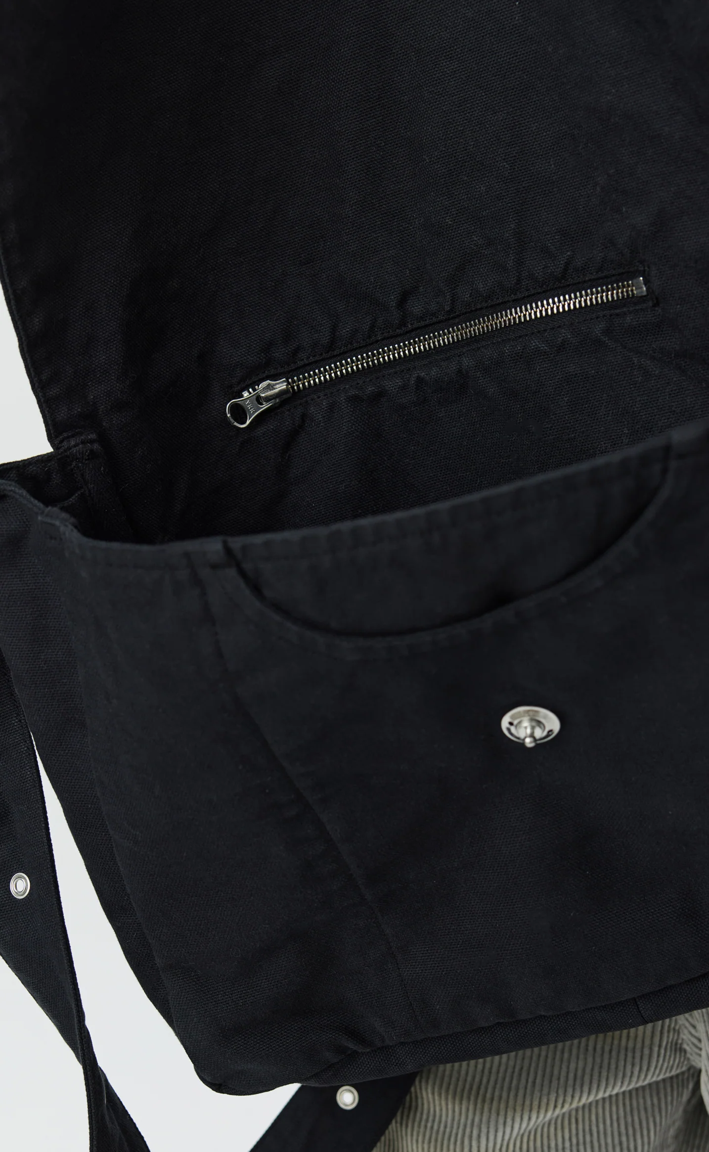 Postman Bag - Black Canvas - Image 4